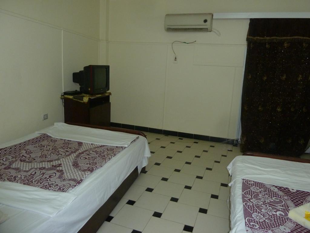 Venus Hostel Kairo Exteriör bild